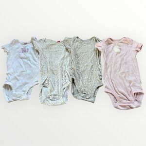 Carter’s 12 Months Onesie Bundle